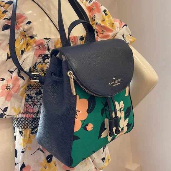 NWT Kate Spade ♠️ Leila Medium Flap Backpack Lily Blooms Green Multi Color Kate Spade - Brandclub - Kate Spade Leila Pebbled Leather  main image 2